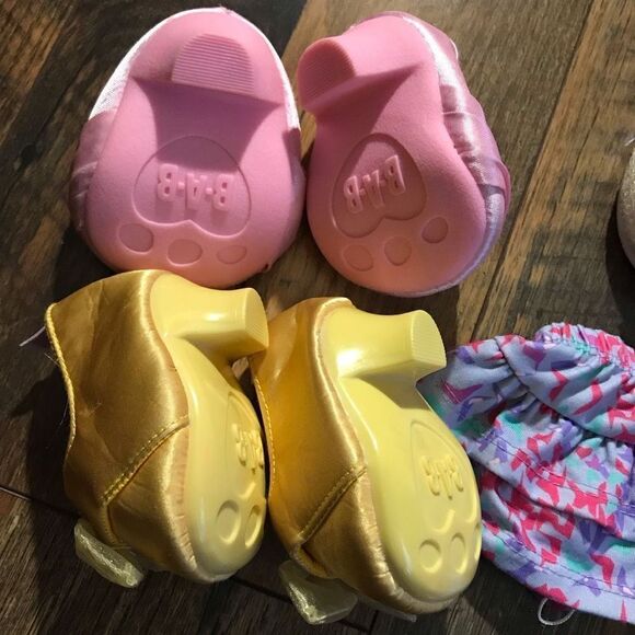 Build a bear workshop clothing and shoes lot high heels robe dress skirt shirt - Picture 4 of 4